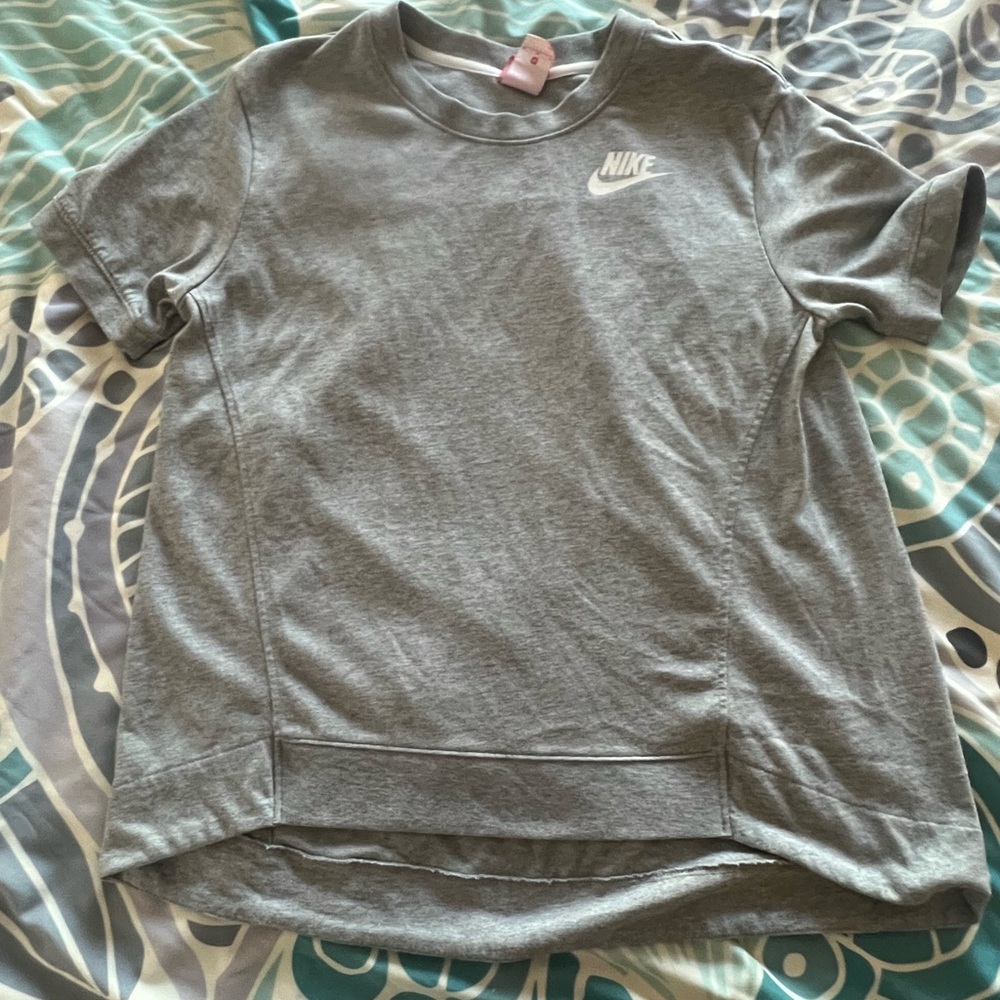 Woman’s Nike heavy cotton shirt